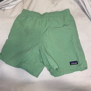 Boys Patagonia baggies